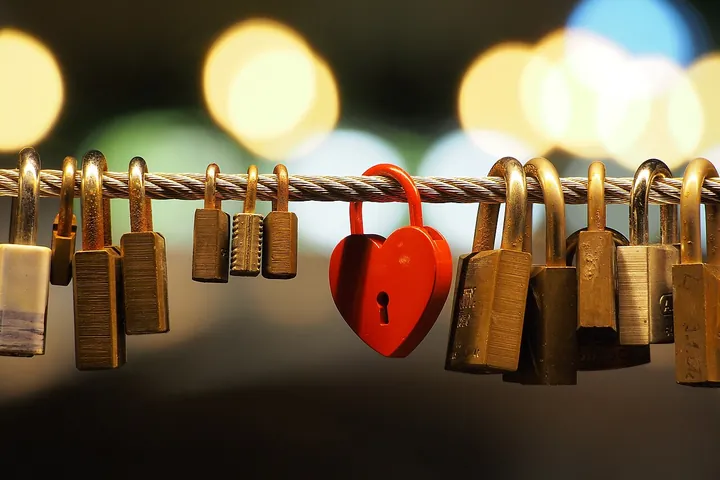 How to Permanently Close a Casino Account